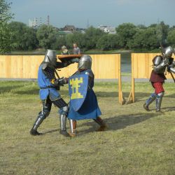 На Любенском озере прошел рыцарский турнир